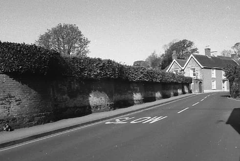 image of Lymington's wavy walls